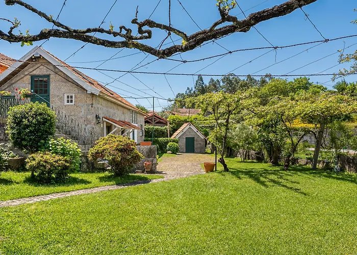 Casa Do Lilau - Refugio Rural Com Piscina
