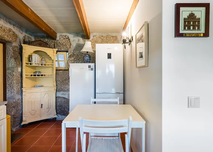 Casa Do Lilau - Refugio Rural Com Piscina Ferienhaus *