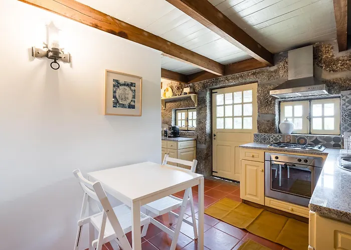 Ferienhaus Casa Do Lilau - Refugio Rural Com Piscina