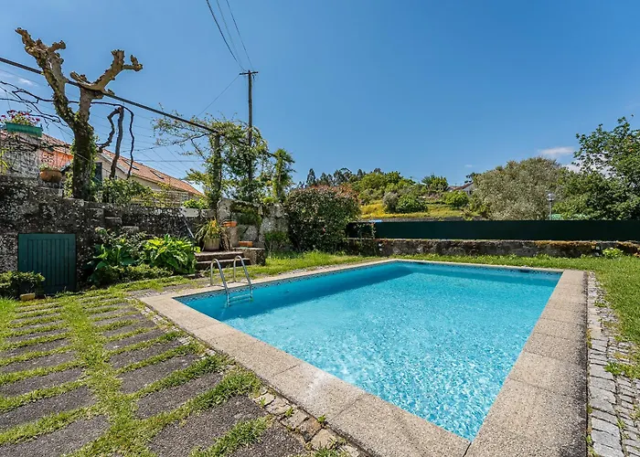 Casa Do Lilau - Refugio Rural Com Piscina Ferienhaus