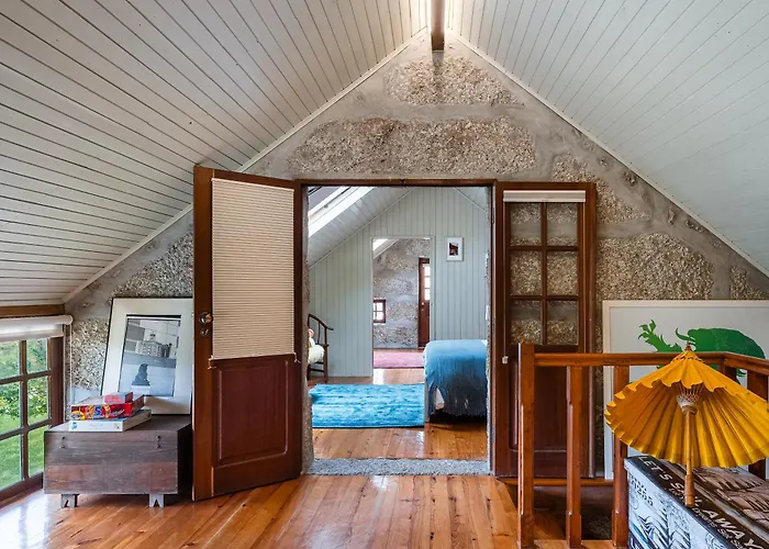 Ferienhaus Casa Do Lilau - Refugio Rural Com Piscina Penafiel