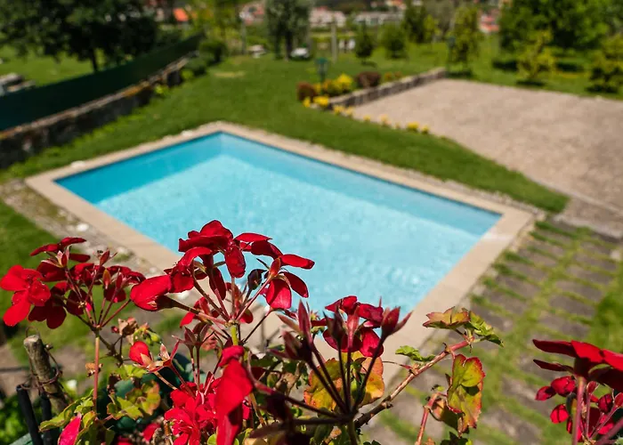Casa Do Lilau - Refugio Rural Com Piscina Ferienhaus Penafiel