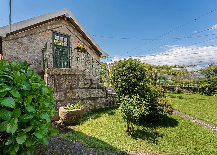 Casa Do Lilau - Refugio Rural Com Piscina *